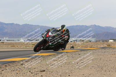 media/Dec-17-2022-SoCal Trackdays (Sat) [[224abd9271]]/Turn 9 Inside (1pm)/